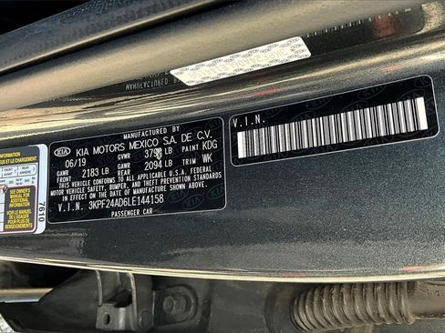 Used 2020 Kia Forte LXS image 29