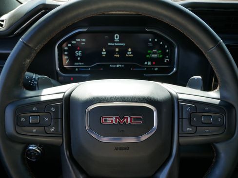 Used 2024 GMC Sierra 1500 AT4 w/ Technology Package AWD/4WD image 29