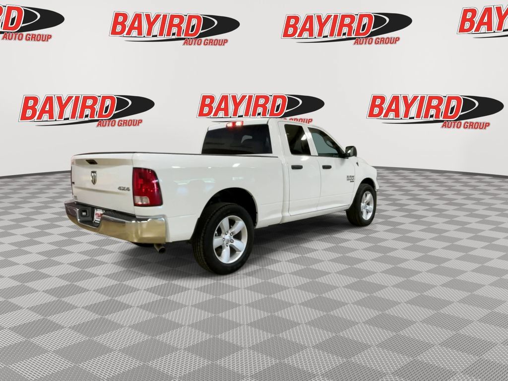 Used 2024 RAM 1500 Classic SLT AWD/4WD image 8