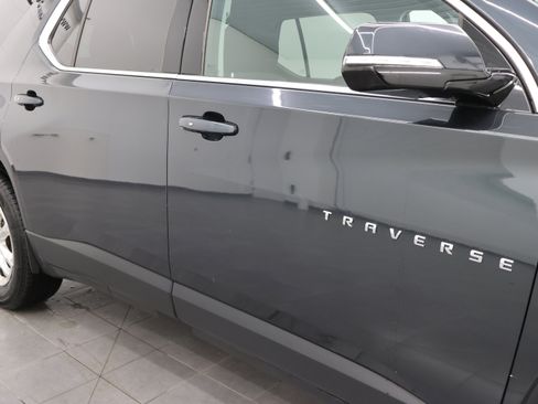 Used 2019 Chevrolet Traverse LT w/ LPO, Floor Liner Package image 23