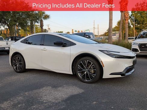 Certified 2024 Toyota Prius XLE FWD image 2