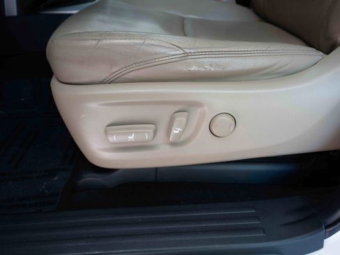 Used 2019 Toyota 4Runner Limited image 12