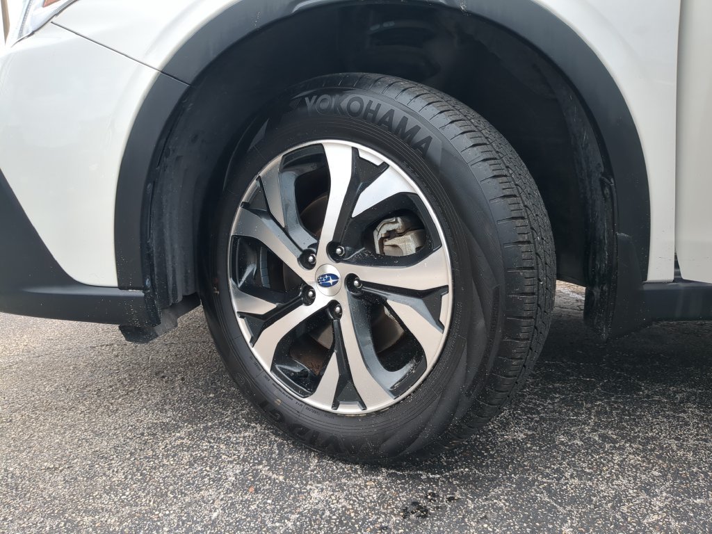 Used 2020 Subaru Outback Touring w/ Popular Package #2 AWD/4WD image 36