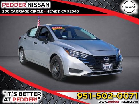 Used 2025 Nissan Versa S w/ Trunk Package image 1