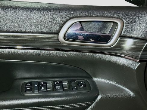 Used 2019 Jeep Grand Cherokee Limited X image 15