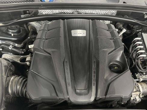 Used 2019 Porsche Macan S image 12