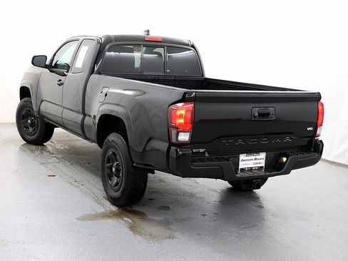Used 2023 Toyota Tacoma SR image 9