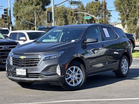Used 2022 Chevrolet Equinox LT image 8