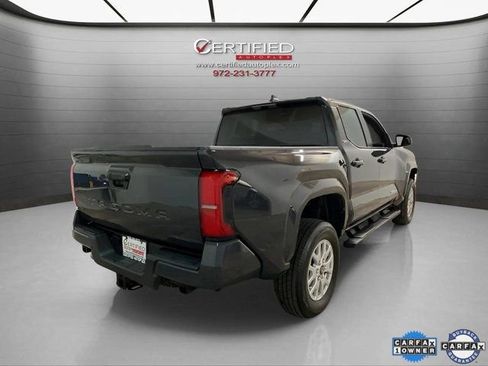 Used 2025 Toyota Tacoma SR5 image 6