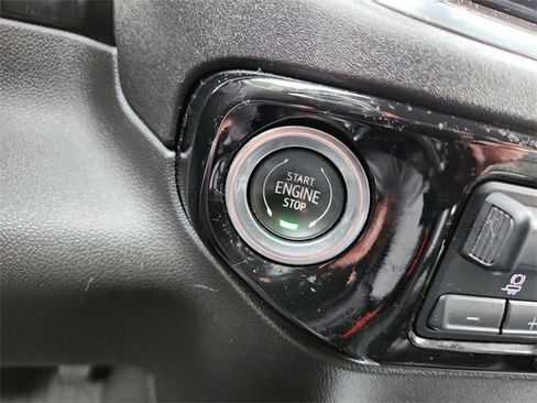 Certified 2023 Chevrolet Silverado 1500 LTZ image 16