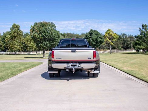 Used 2000 Ford F350 Lariat image 24