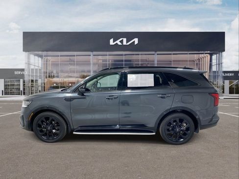 Used 2023 Kia Sorento SX image 5