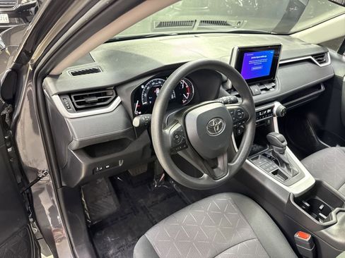 Used 2024 Toyota RAV4 XLE AWD/4WD image 13