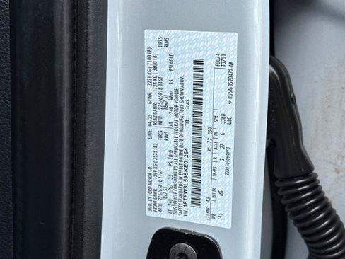 Certified 2025 Ford F150 XLT w/ Equipment Group 301A Standard AWD/4WD image 33