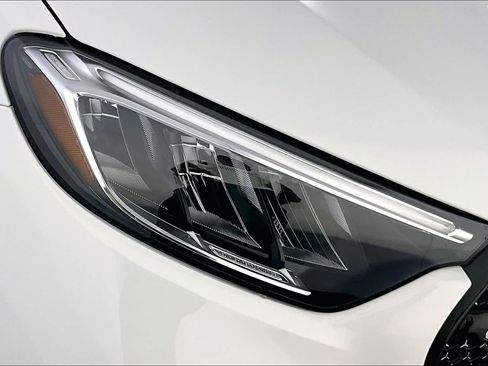 New 2026 Mercedes-Benz GLC 300 4MATIC image 16
