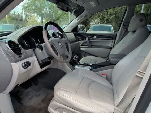 Used 2016 Buick Enclave Leather FWD image 2