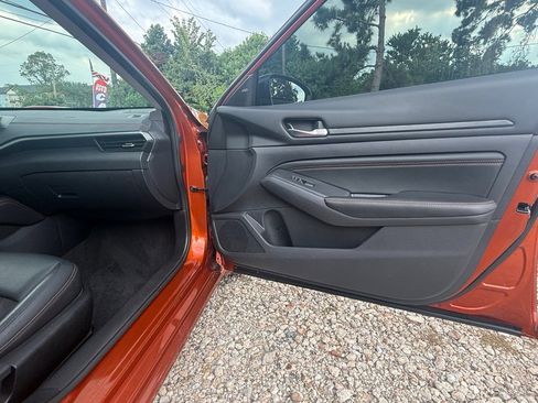 Used 2022 Nissan Altima 2.5 SR image 23