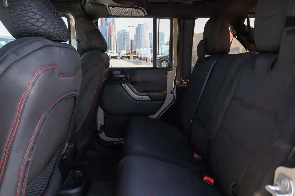 Used 2018 Jeep Wrangler Unlimited Sport S AWD/4WD image 17