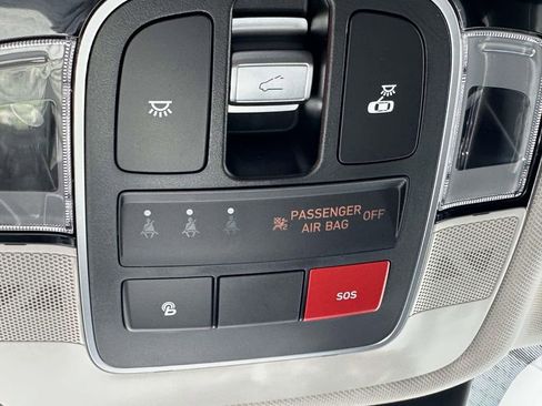 Certified 2024 Hyundai Tucson Limited AWD/4WD image 35