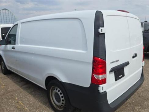 Used 2020 Mercedes-Benz Metris w/ Safety Package image 5