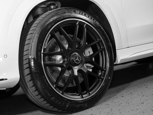 New 2026 Mercedes-Benz GLE 53 AMG 4MATIC image 31