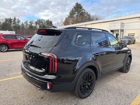 Used 2024 Kia Telluride EX X-Line image 3