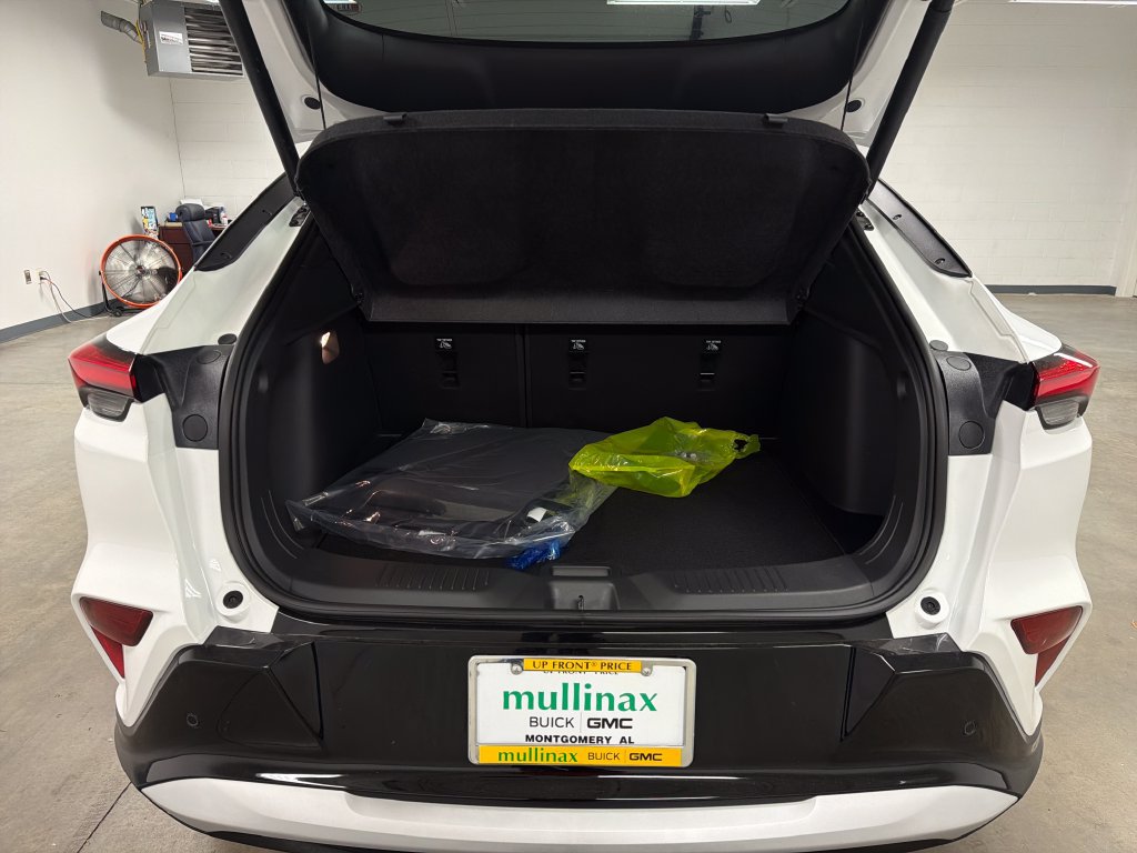 New 2026 Buick Envista Sport Touring w/ Convenience I Package FWD image 17
