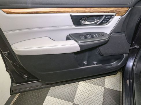 Used 2018 Honda CR-V EX-L image 41