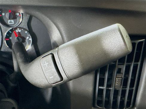 New 2025 Chevrolet Express 3500 w/ Driver Convenience Package image 10