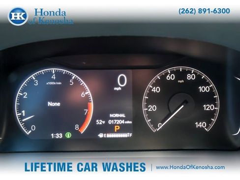 Used 2025 Honda Pilot Sport image 14