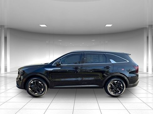 New 2025 Kia Sorento S w/ Panoramic Sunroof Package image 5