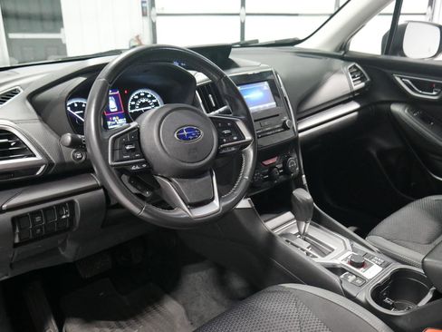 Used 2021 Subaru Forester Premium image 10