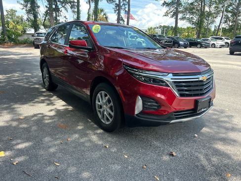 Used 2024 Chevrolet Equinox LT AWD/4WD image 6