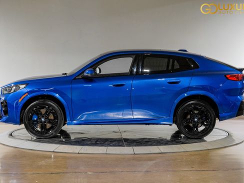 Used 2025 BMW X2 xDrive28i AWD/4WD image 13