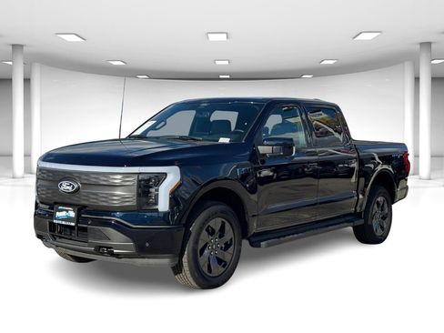 Used 2025 Ford F150 Lightning Lariat AWD/4WD image 2