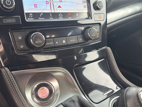 Used 2016 Nissan Maxima SR image 26