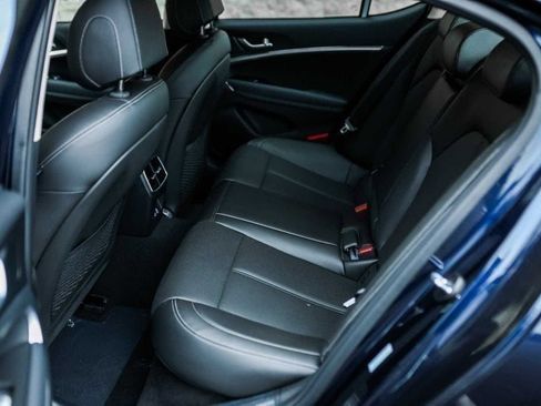 New 2026 Genesis G70 2.5T image 9