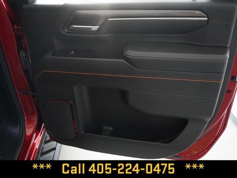 Used 2024 GMC Sierra 2500 AT4 w/ AT4 Preferred Package AWD/4WD image 29