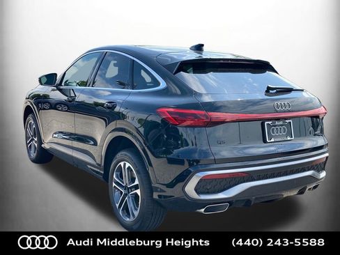 Used 2025 Audi Q5 Premium Plus w/ Premium Plus image 9