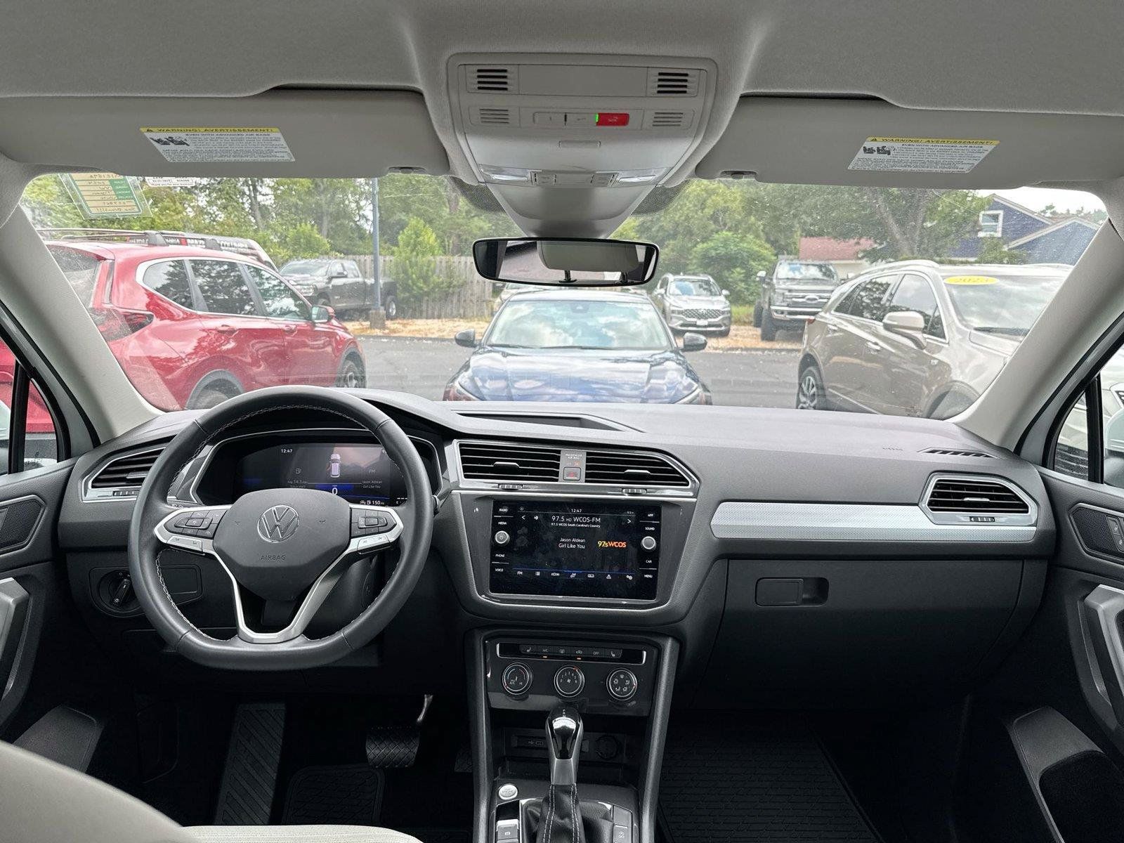 Used 2024 Volkswagen Tiguan S FWD image 2
