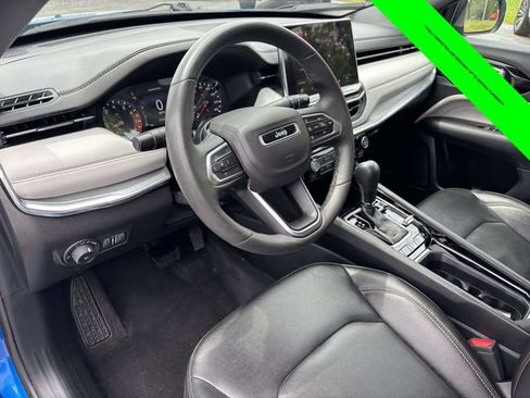 Used 2024 Jeep Compass Limited AWD/4WD image 8