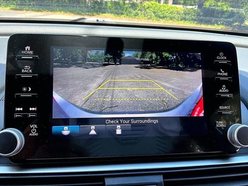Used 2022 Honda Accord Sport image 13