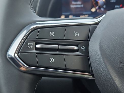 New 2026 Chevrolet Equinox LT w/ Convenience Package II image 29