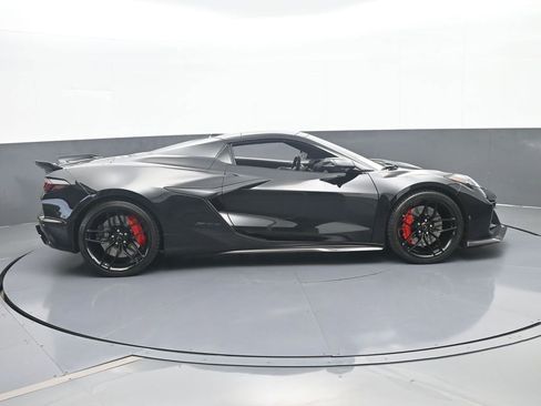 Used 2026 Chevrolet Corvette Z06 image 7