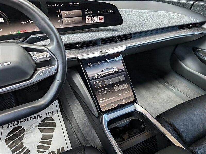 Used 2023 Lucid Air Pure RWD image 22