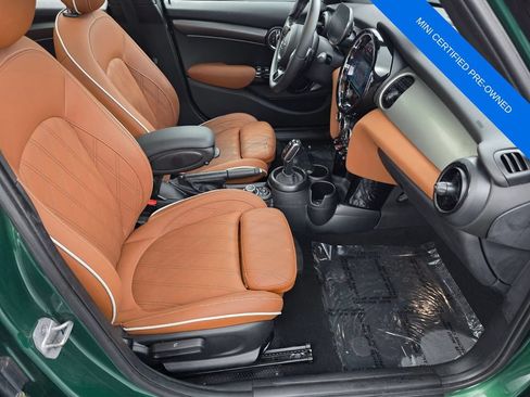 Used 2024 MINI Cooper S w/ Signature Upholstery Package FWD image 28