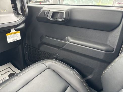New 2025 Ford Bronco Badlands image 30