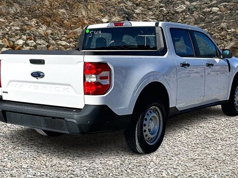 Used 2023 Ford Maverick XL image 2