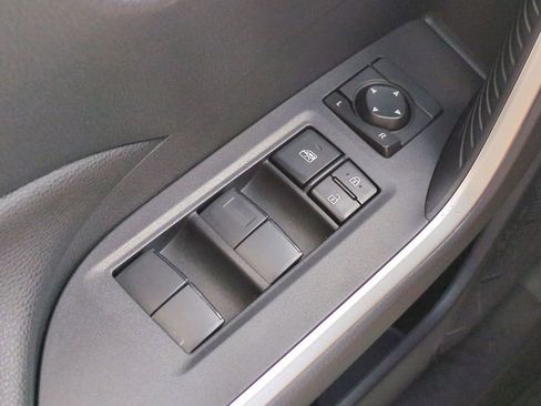 Certified 2021 Toyota RAV4 LE image 22