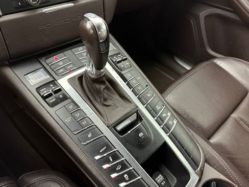 Used 2015 Porsche Macan S image 21